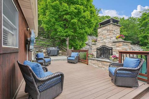 Deck