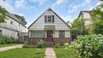 2 blocks from Hillside avenue, close to buses, shops, and other community amenities.