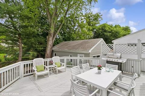 Deck