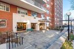 1 Bedroom, 1 Bath Coop in the heart of Woodside! Conveniently located near all!