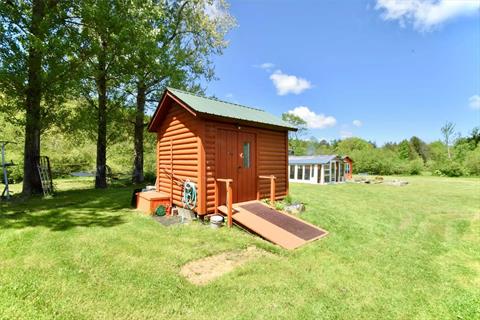 Guest Quarters