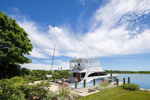 Dock