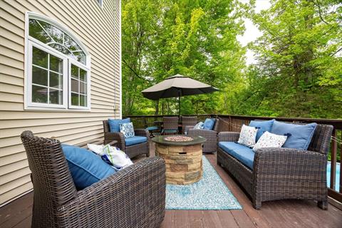 Deck