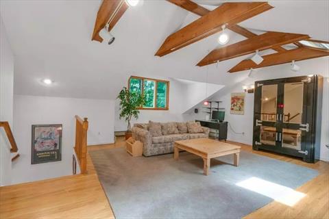 Bonus Room