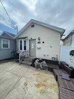 Great opportunity to own in Howard Beach! 2 BR 1 BA property, plenty of parking.