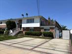 Good rent income. 6 bedrooms. Newly upgrade kitchen. Good home for a big family. Potential for a mother-daughter.
