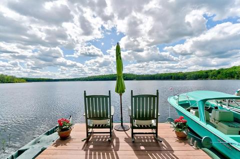 Dock