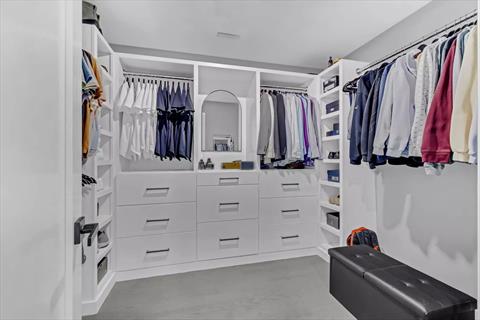 Closet