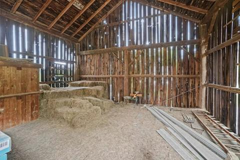 Barn