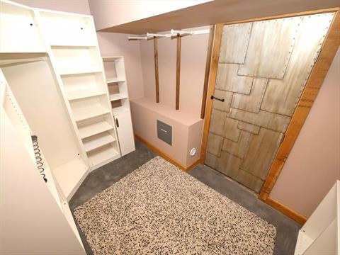 Closet