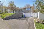 A lovely single family Ranch home locates at a dead end street in a quiet neighborhood of Middletown. This single family home offers 2 bedrooms and a full bathroom, a large eat in kitchen, dining area and spacious living room and a big sun room. The backyard is fully fenced in with a shed. Plenty of storage space in the basement and an 1 car indoor garage. Great location, close to YMCA, Presidential School , shopping center and schools. Additional Information: Parking Features:1 Car Attached, Storage: Garage. House will be sold -as-is.