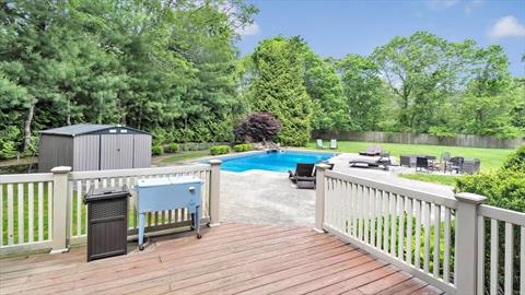 Deck
