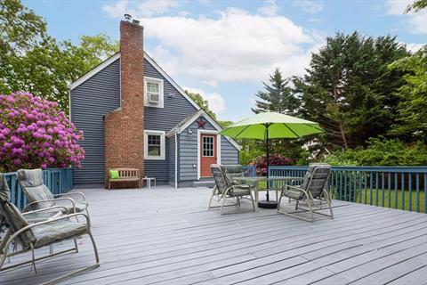 Deck