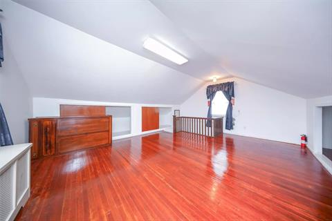 Bonus Room