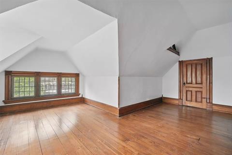 Bonus Room