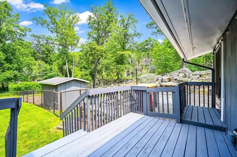 Deck