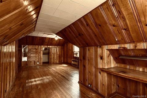 Bonus Room