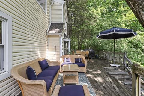 Deck