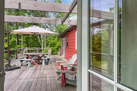 Deck