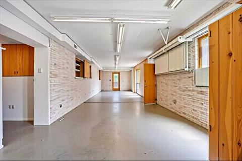 Showroom