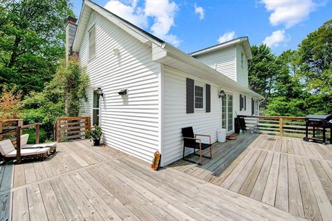 Deck
