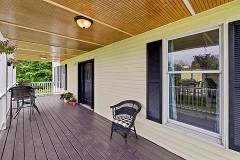 Deck