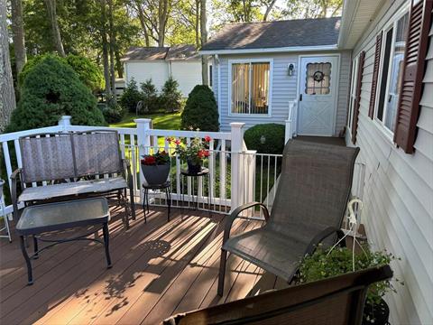 Deck
