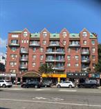 Large And Bright 2 Bedrooms Condo In Downtown Of Flushing. Corner Unit And Sunny West Exposure With Balcony And Terrace, Washer And Dryer In The Unit. Parking Available Under Ground. Part Time Doorman. Minutes From The #7 Train. Lirr, Buses. Close Skyview Mall, Restaurant, Store, Supermarket, Parkâ€¦