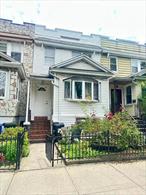 This 3-bedroom home in Queens, NY is a great starter home for a 1st time home buyer. This home is a short sale awaiting bank approval Needs TLC ( Roof, windows, deck, patio..etc)