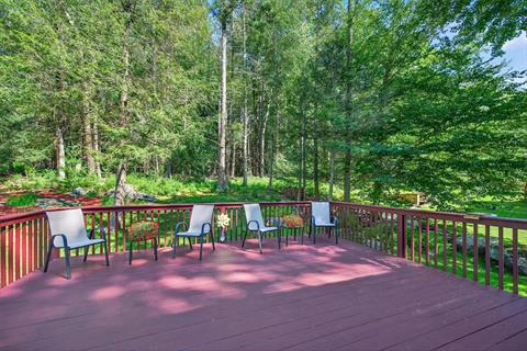 Deck