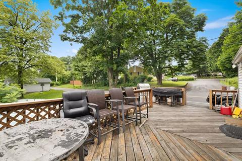 Deck