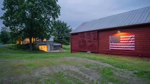 Barn