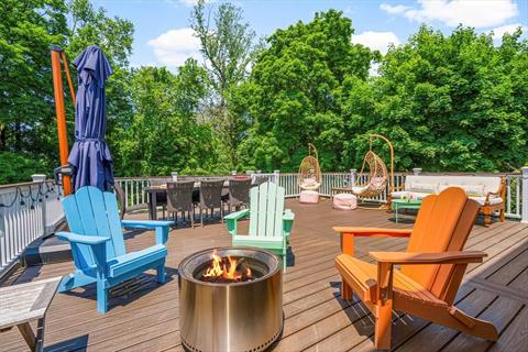 Deck