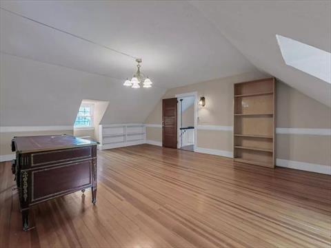 Bonus Room