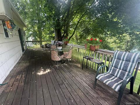 Deck