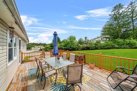 Deck