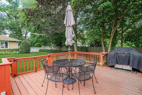 Deck