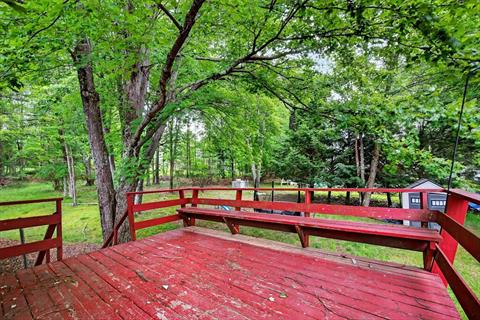 Deck