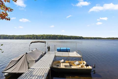 Dock
