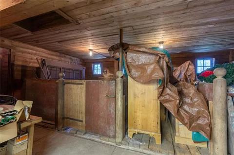 Stable