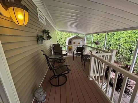 Deck