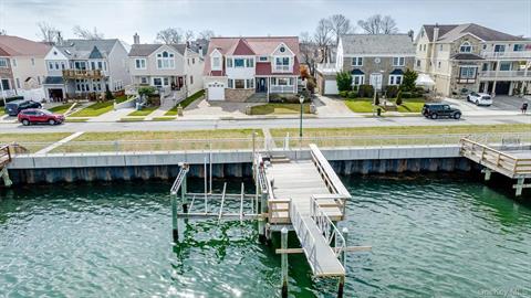 Dock