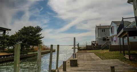 Dock