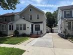 One Family house, excellent condition, 3 Bed rooms, living room, dining room, EIK, 2.5 bath. Pvt drive way, Garage.