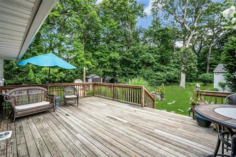 Deck