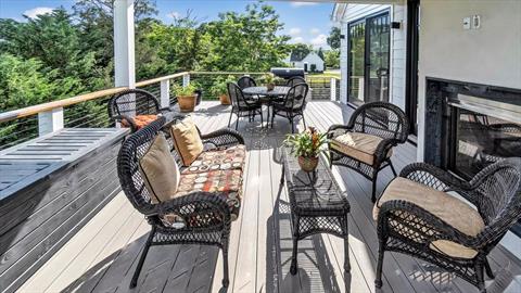 Deck
