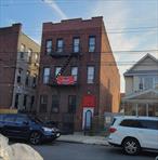 DETACHED BIG BEAUTIFUL 6 FAMILY BUILDING 5 OCCUPIED APARTMENTS, FAMILY OWNED BUILDING . GREAT POTENTIAL ANNUAL INCOME OVER $121, 000/ YR AND MISC. EXPENSES $11, 900/YR/ PROPERTY IS RENT STABILIZED.