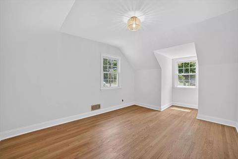 Bonus Room