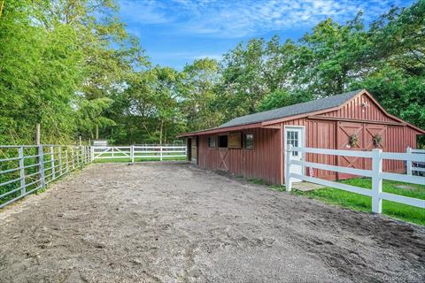 Stable
