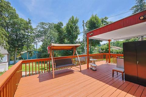 Deck